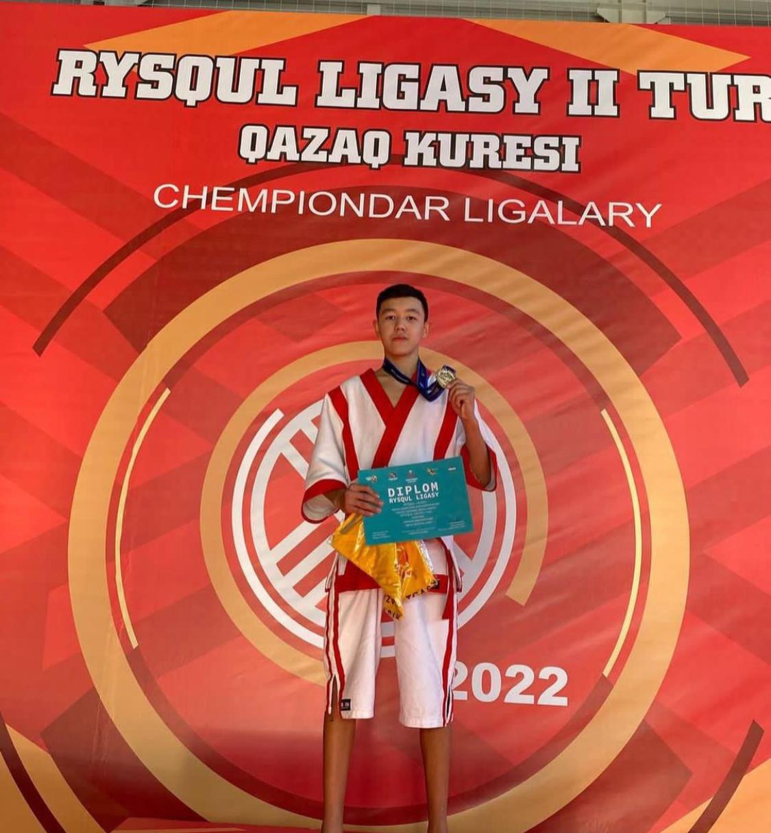 Наурызбай ауданы, #207 мектеп-лицейінің 9 “Ә” сынып оқушысы Нұрлан Ұланды ҚР жас өспірімдер арасынан 46 кг салмақта 1 орынды иеленді. Жарайсыз! Біз