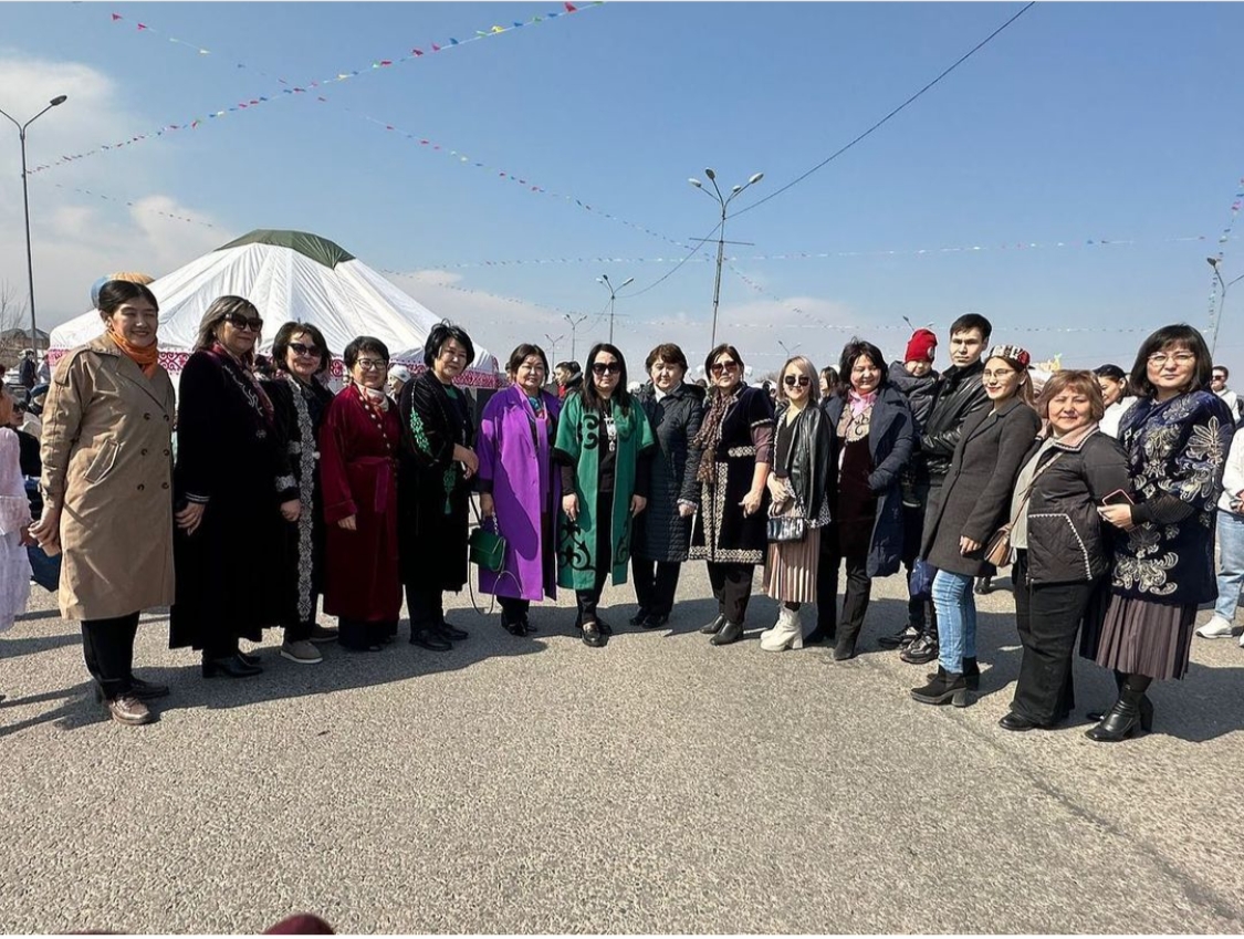 лыстың ұлы күні – Наурыз мерекесіне орай Алматы қаласы Наурызбай ауданы әкімшілігі ұйымдастырған мерекелік  іс-шара өте жоғары деңгейде өтті.